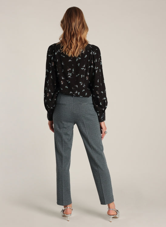 Yest pantalon enkel lengte zwart wit print model Dasha