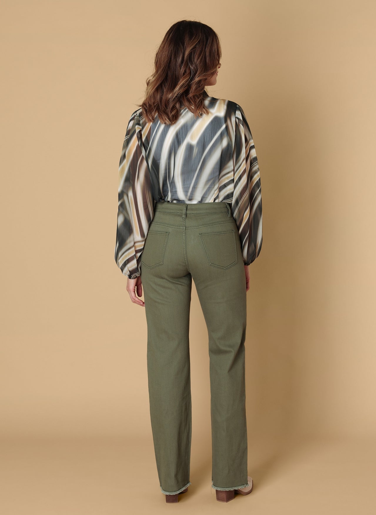 Ivy Beau jeans groen recht straight model Sis olive