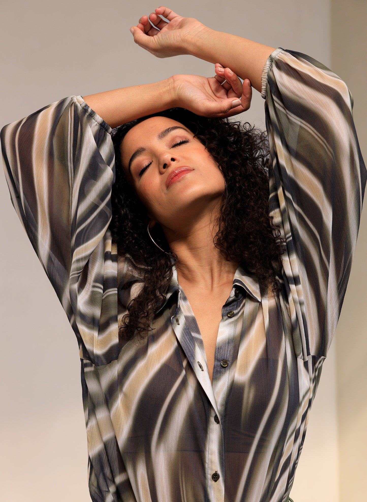 Ivy Beau blouse groene print model Sirien olive multi