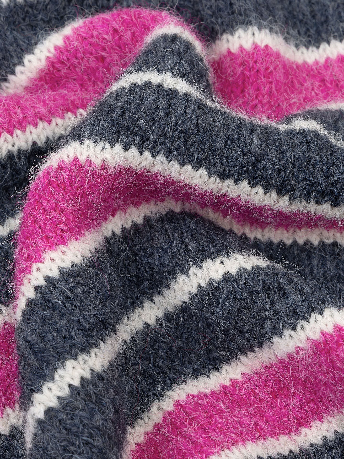 Ydence trui roze blauw gestreept model Knitted sweater aria navy fuchsia