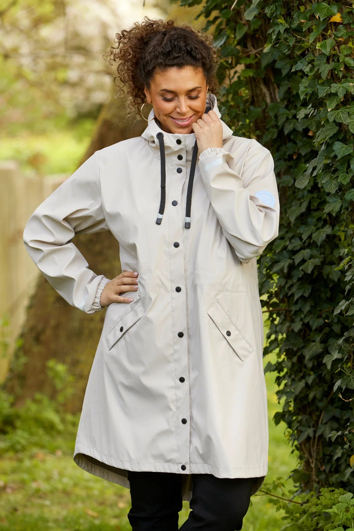 Zhenzi regen jas zandkleur model Tael 606 rain jacket