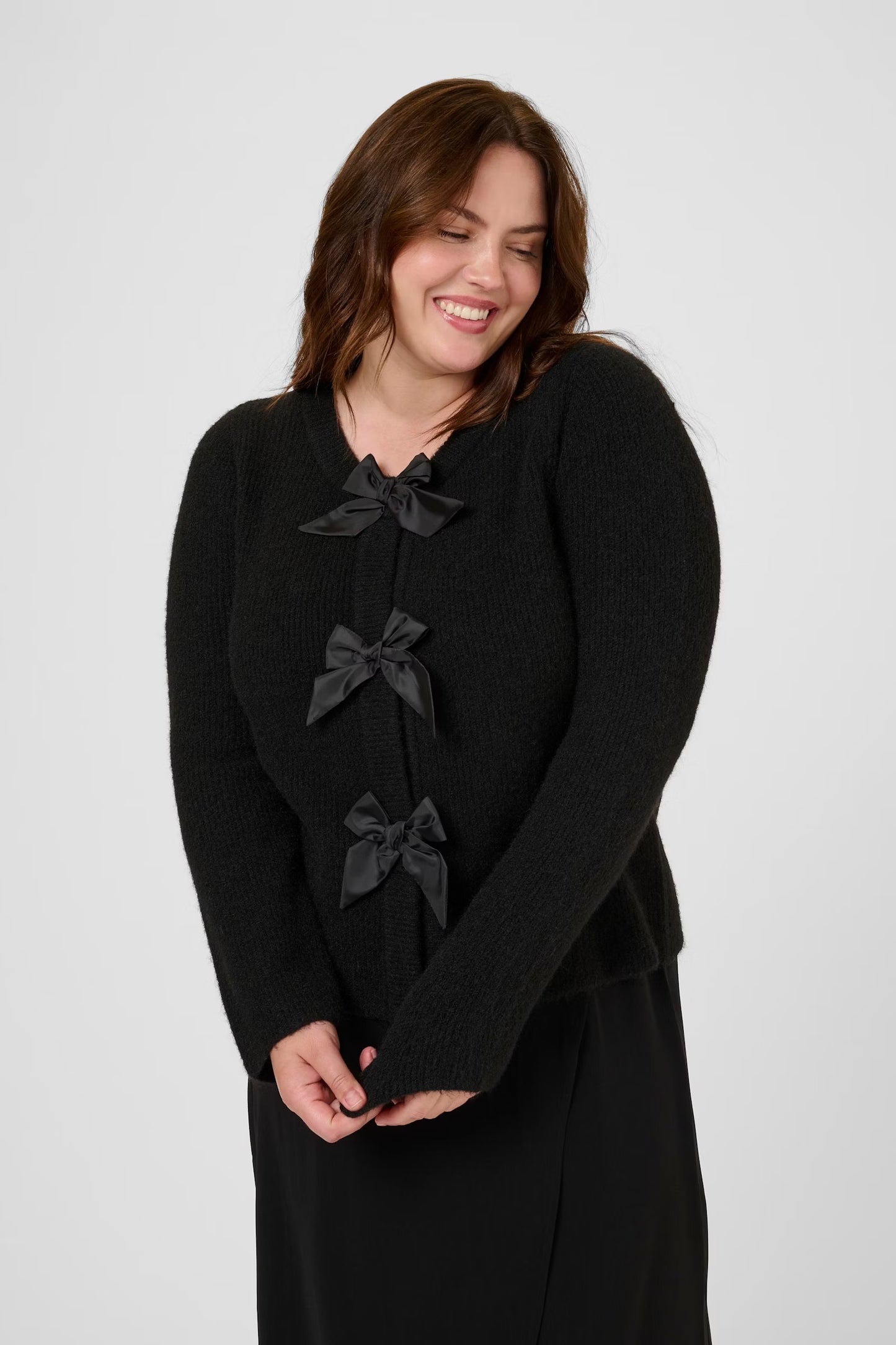 Kaffe Curve vest zwart met strik detail model KCmaia black bow