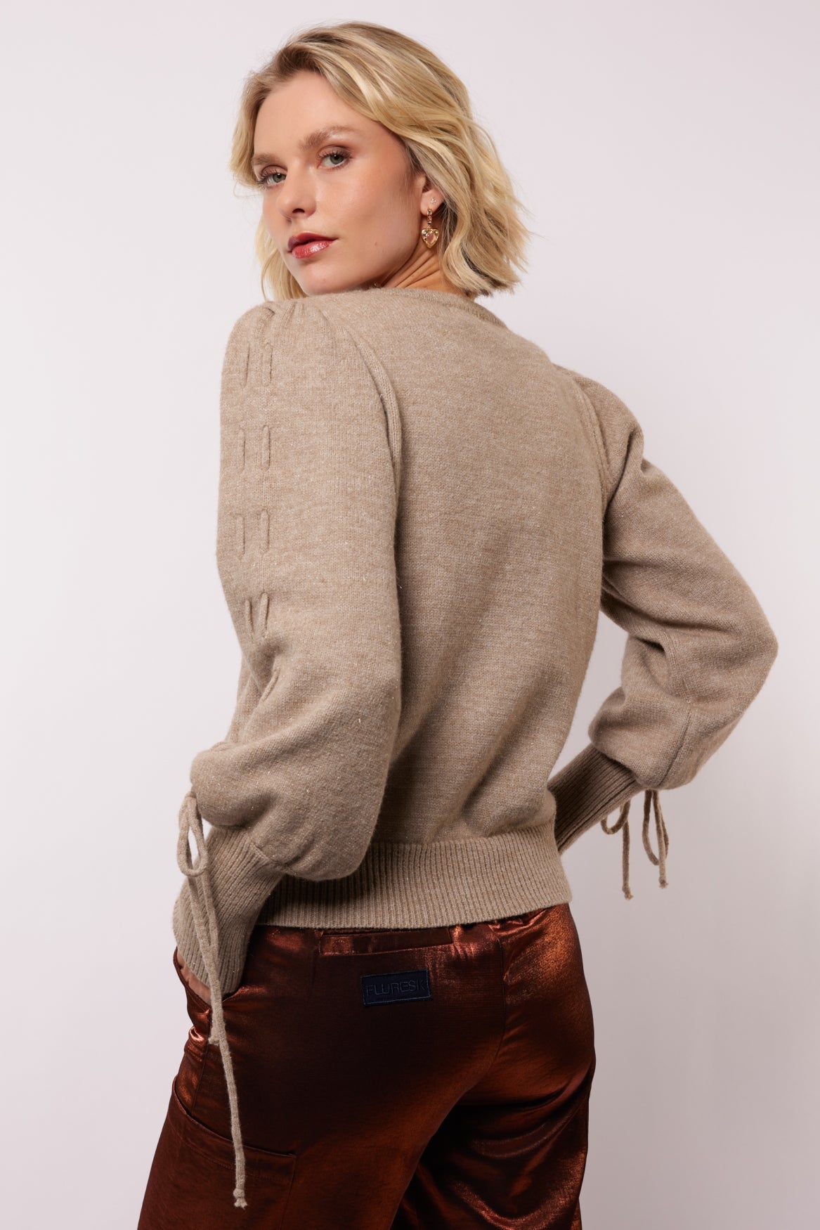Fluresk trui beige met lurex Scottie knit sweater warm taupe