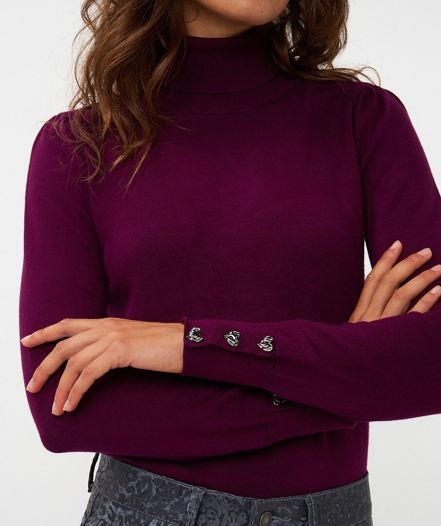 Esqualo dun gebreide paarse col met hartjes manchetknopen model Sweater buttoned cuff maroon W25.07709