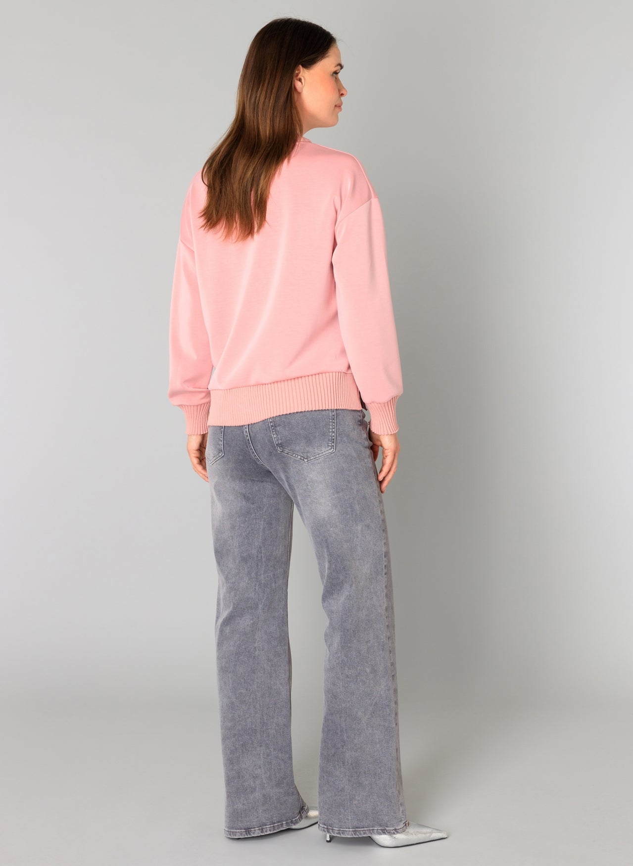 Yest roze sweater model Nele essential dark rose