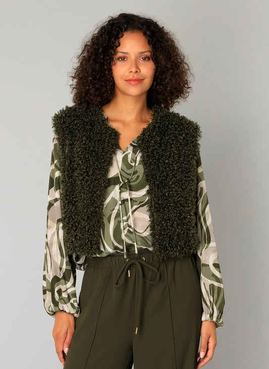 Yest gilet fluffy groen model Caroline army green faux fur 