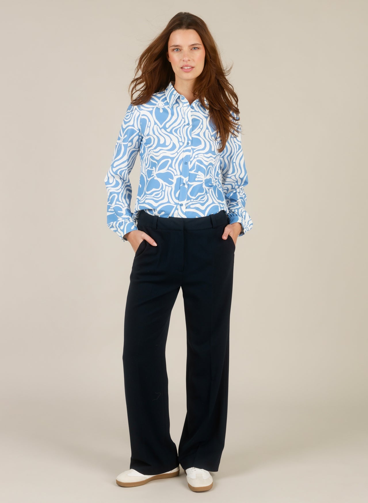 Yest pantalon donker blauw model Ina Navy broek