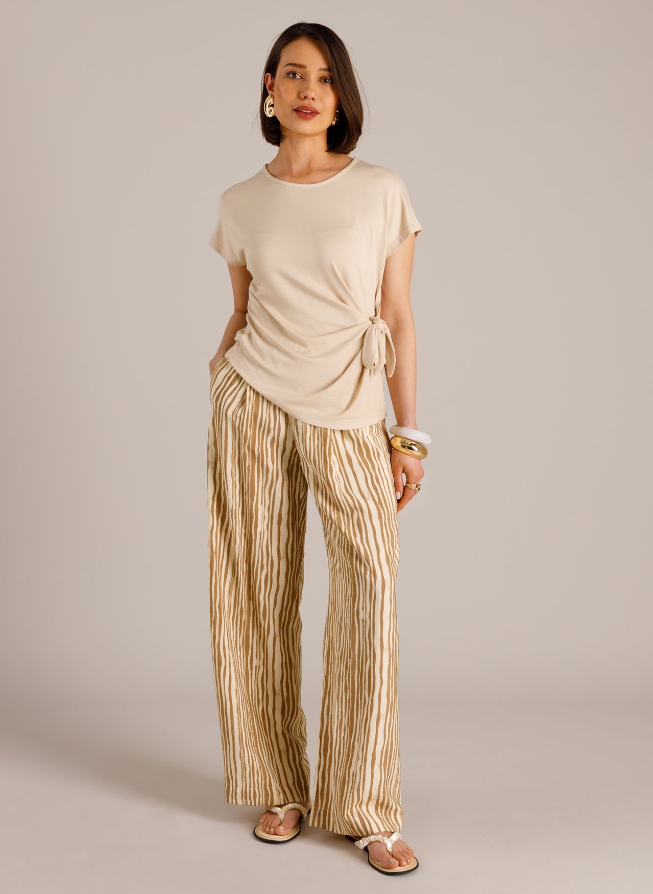 Yest broek strepen print offwhite zandkleur model Meline summer Taupe 0006286