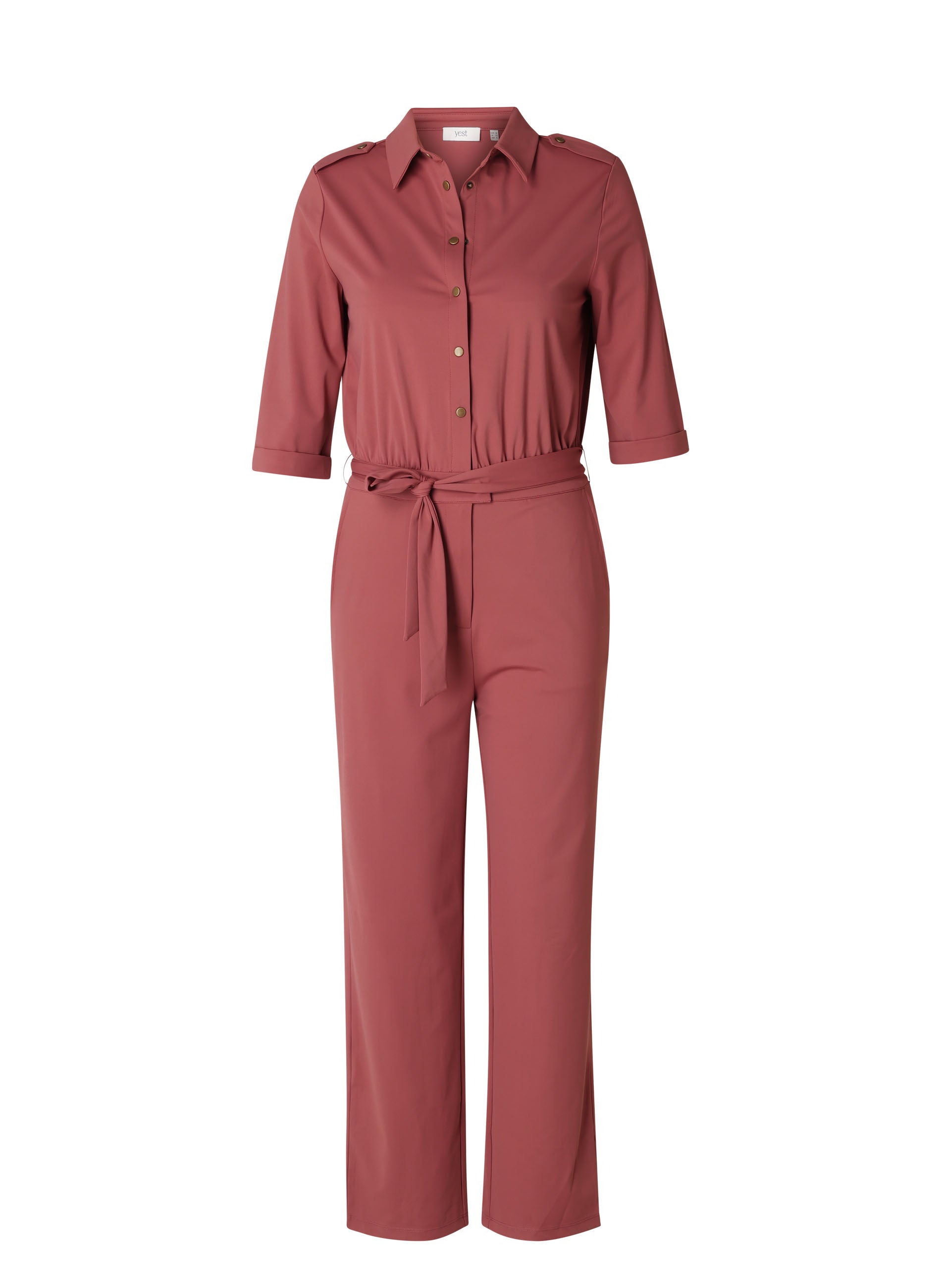 Yest jumpsuit plum model Saar essential