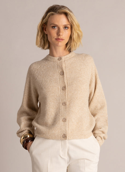 Yest vest zandkleur beige modelmodel Saphira soft sand melange 6545