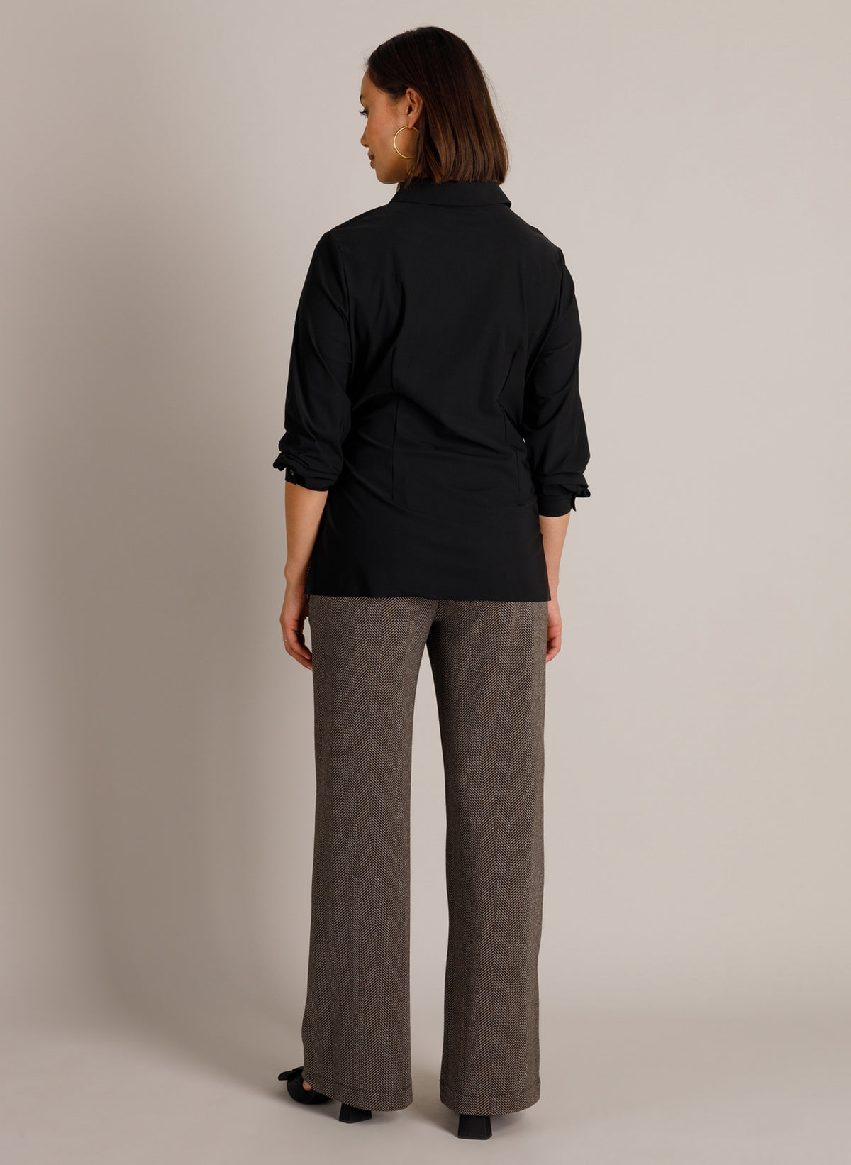 Yest blouse zwart travelstof model Willine black 0006752 