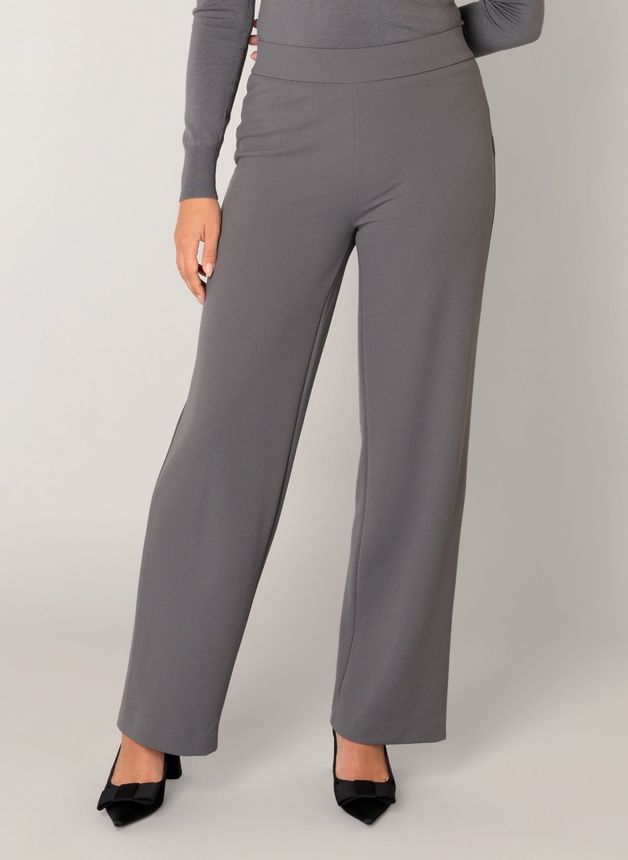 Base Level broek wijd model donkergijs Yarah dark grey 