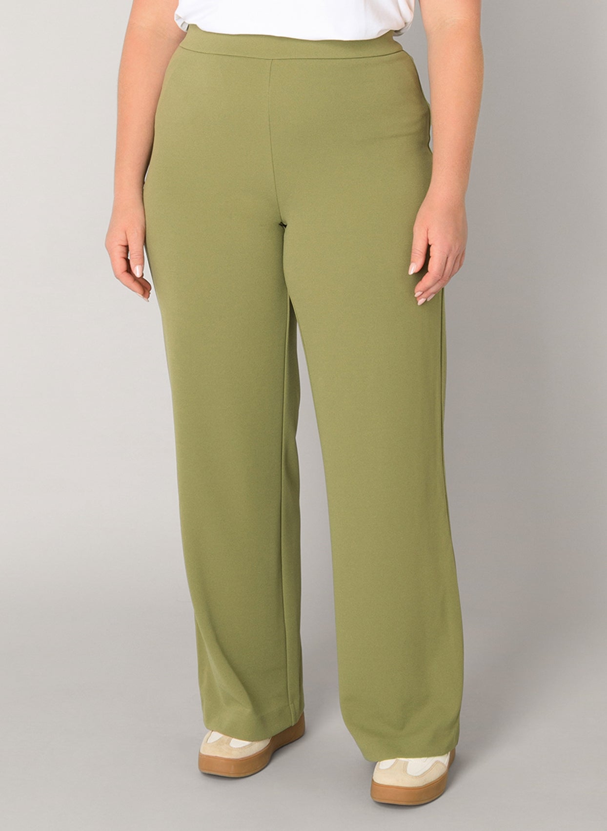 Base level Yest Curve (yesta) broek groen model Arah green 0092 lengte 30