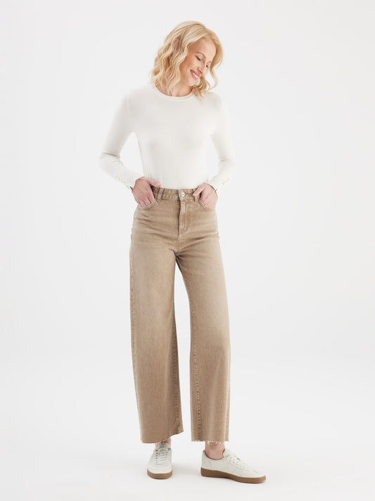 COJ jeans camel kleur wijd model high waist lengte 3 model Aura peanut