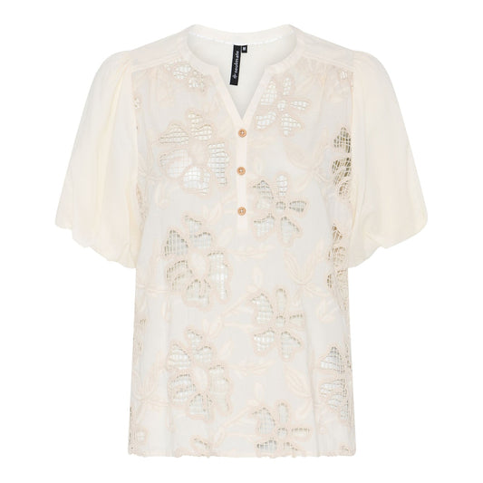 Soulmate blouse zandkleur met kant detail model Evangelina 2 14011