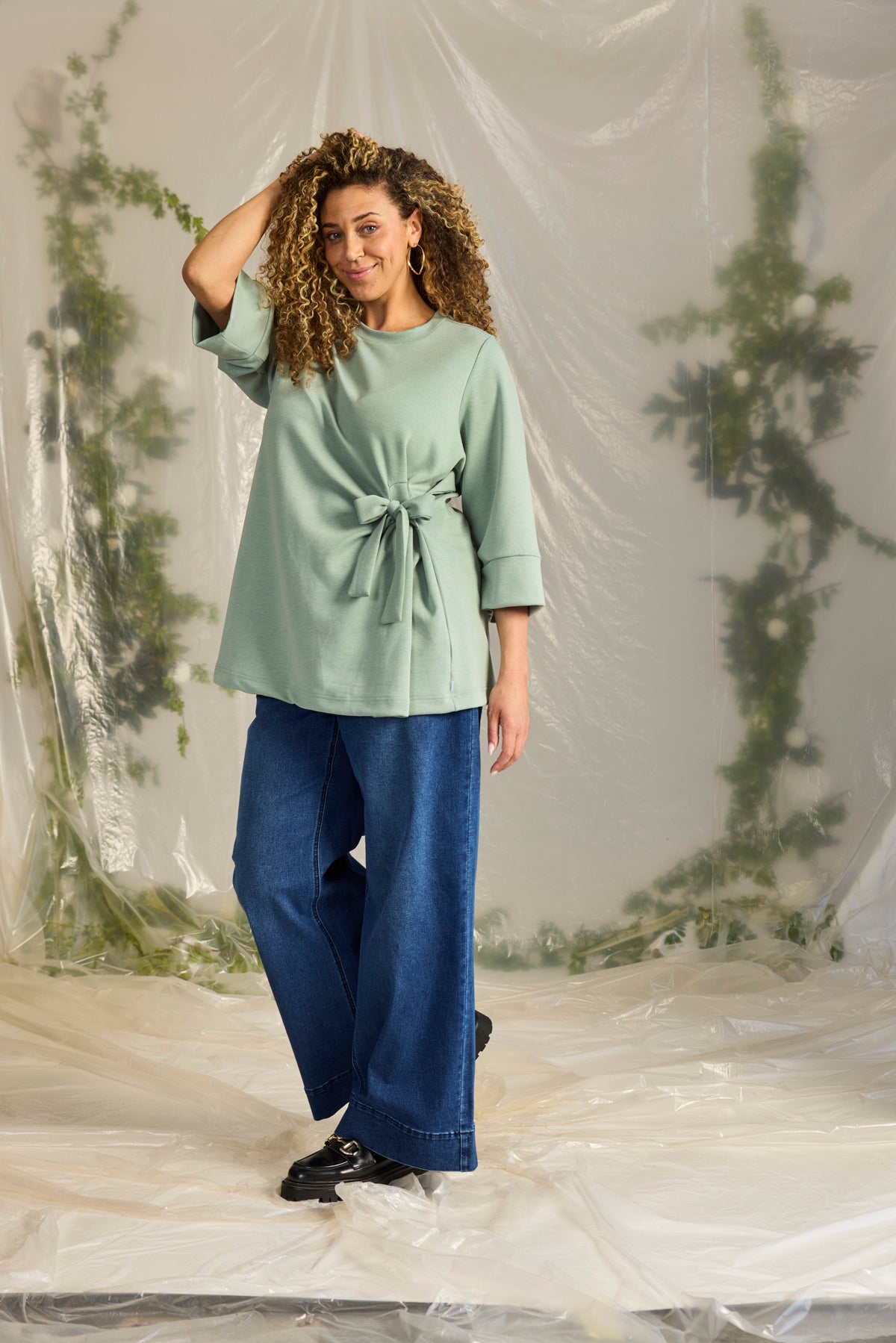 Zhenzi shirt groen met strik detail driekwart mouw model 201333 Mya