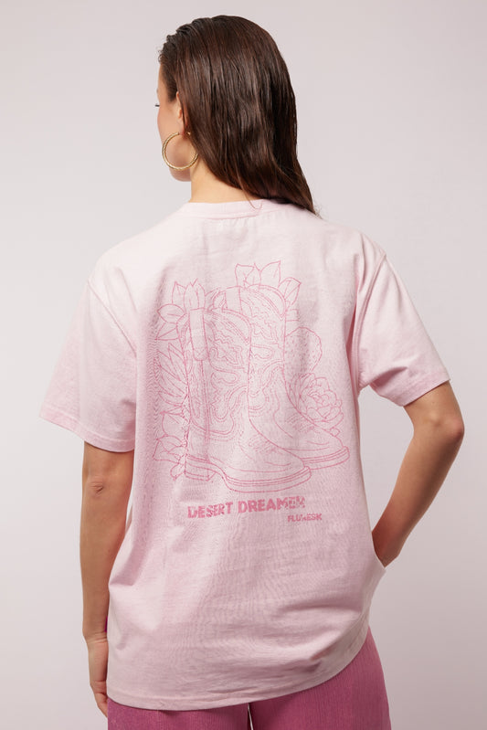 Fluresk T-shirt licht roze met backprint cowboyboots model Emmeline heavenly pink