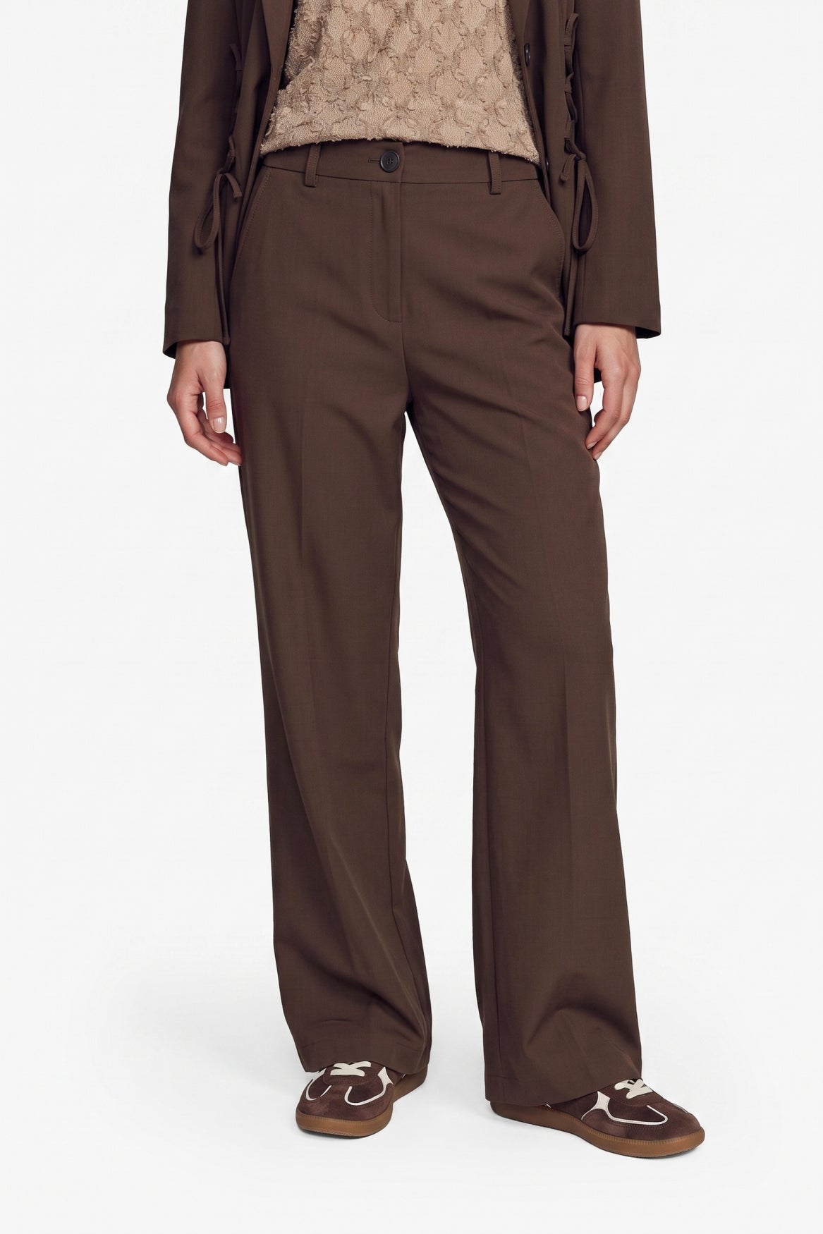 Fluresk broek donker bruin pantalon model Javi pants dark chocolate