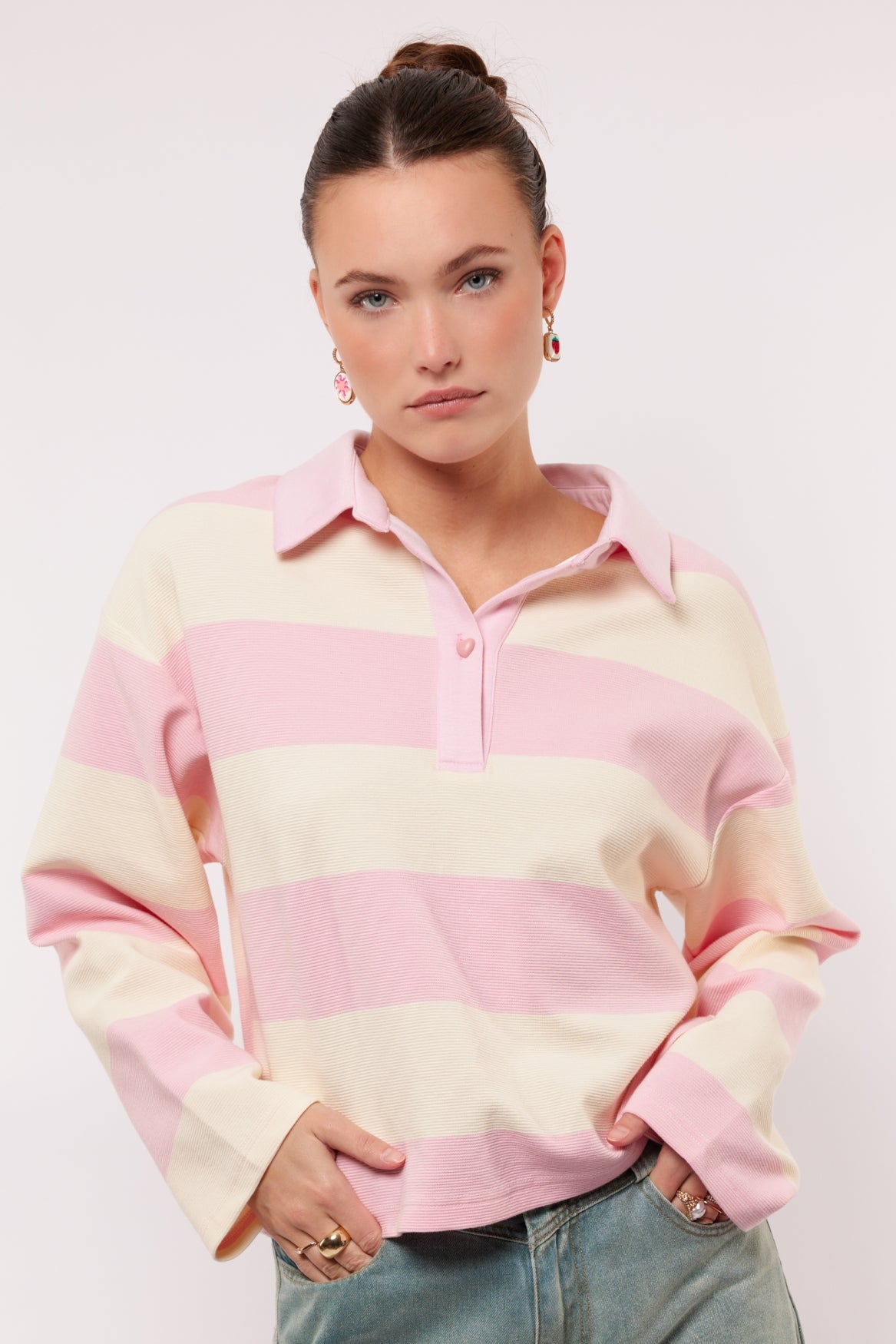 Fluresk polo trui offwhite roze gestreept model Zeyna sweater soft pink
