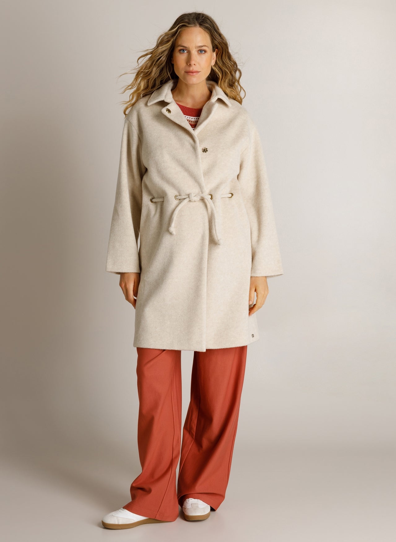 Ivy Beau jas beige mantel model Dianne offwhite