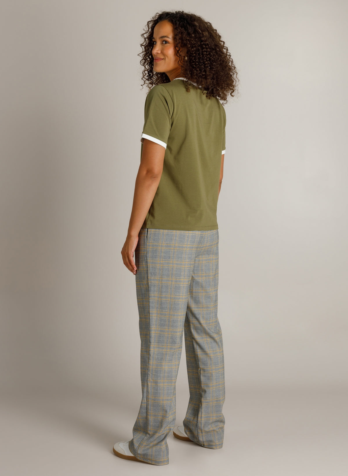 Ivy Beau T-shirt groen met off white opdruk model Helien green 4201188