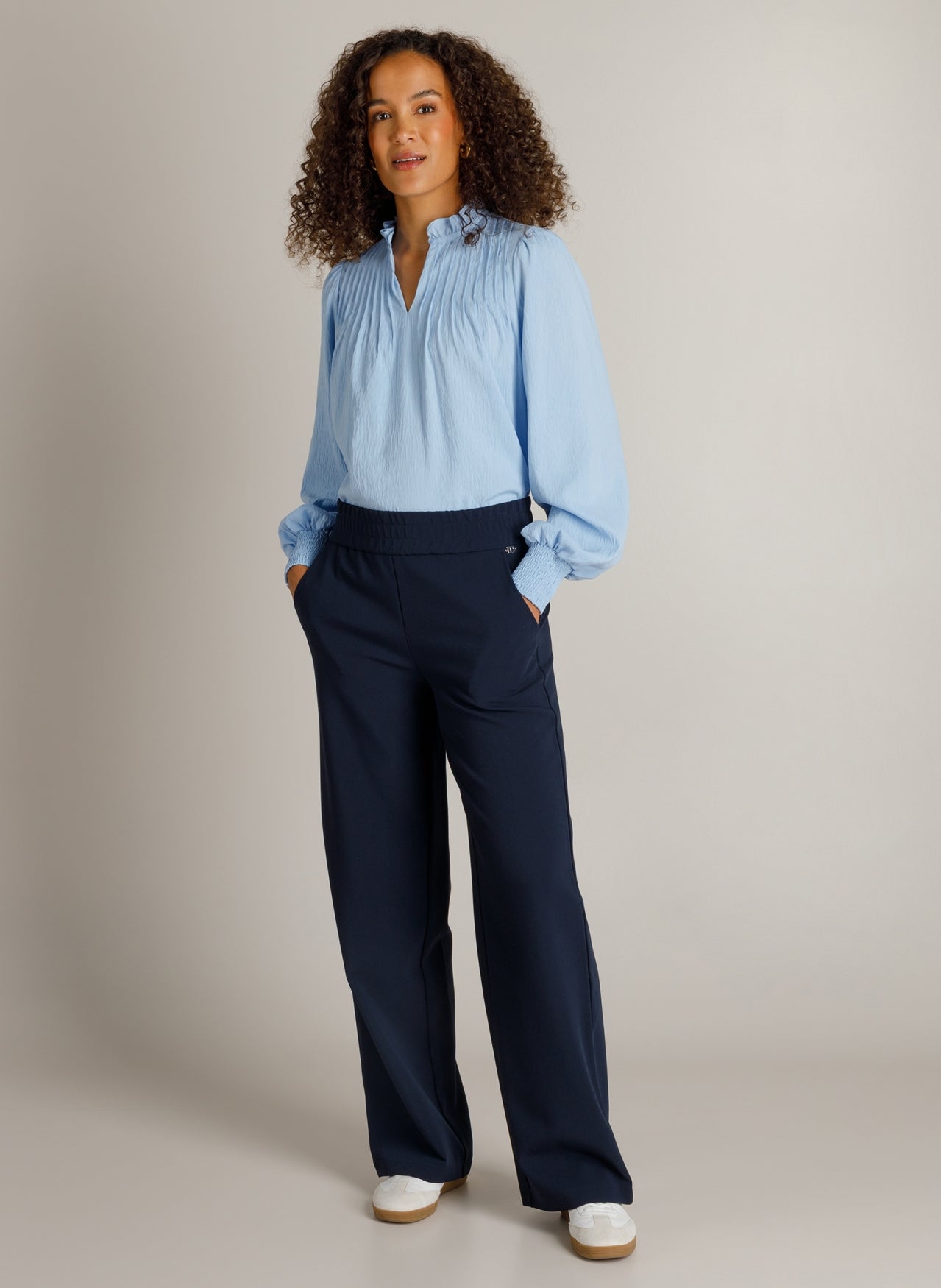 Ivy Beau donker blauwe broek model Heela dark blue pantalon 4201268