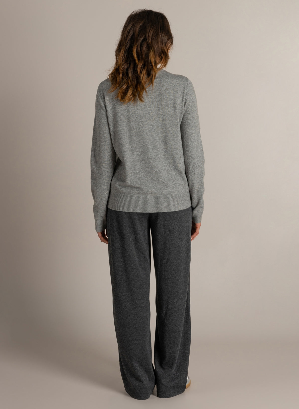 Ivy Beau grijs vest met afneembaar wit kraagje model Mine grey melange