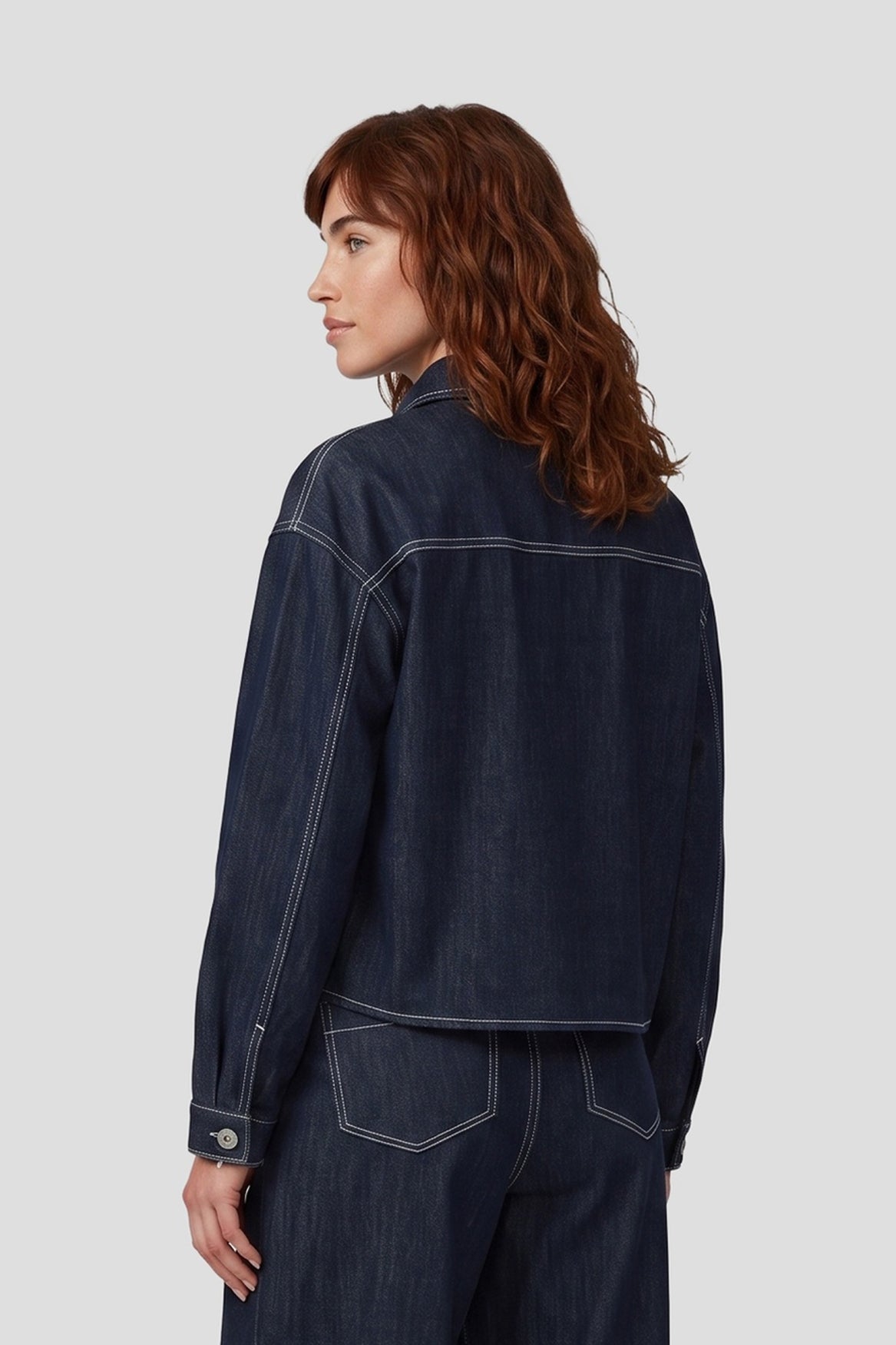 Fluresk donker blauw denim jasje met fijn glittertje in stof verwerkt model Rubie blouse jacket dark denim