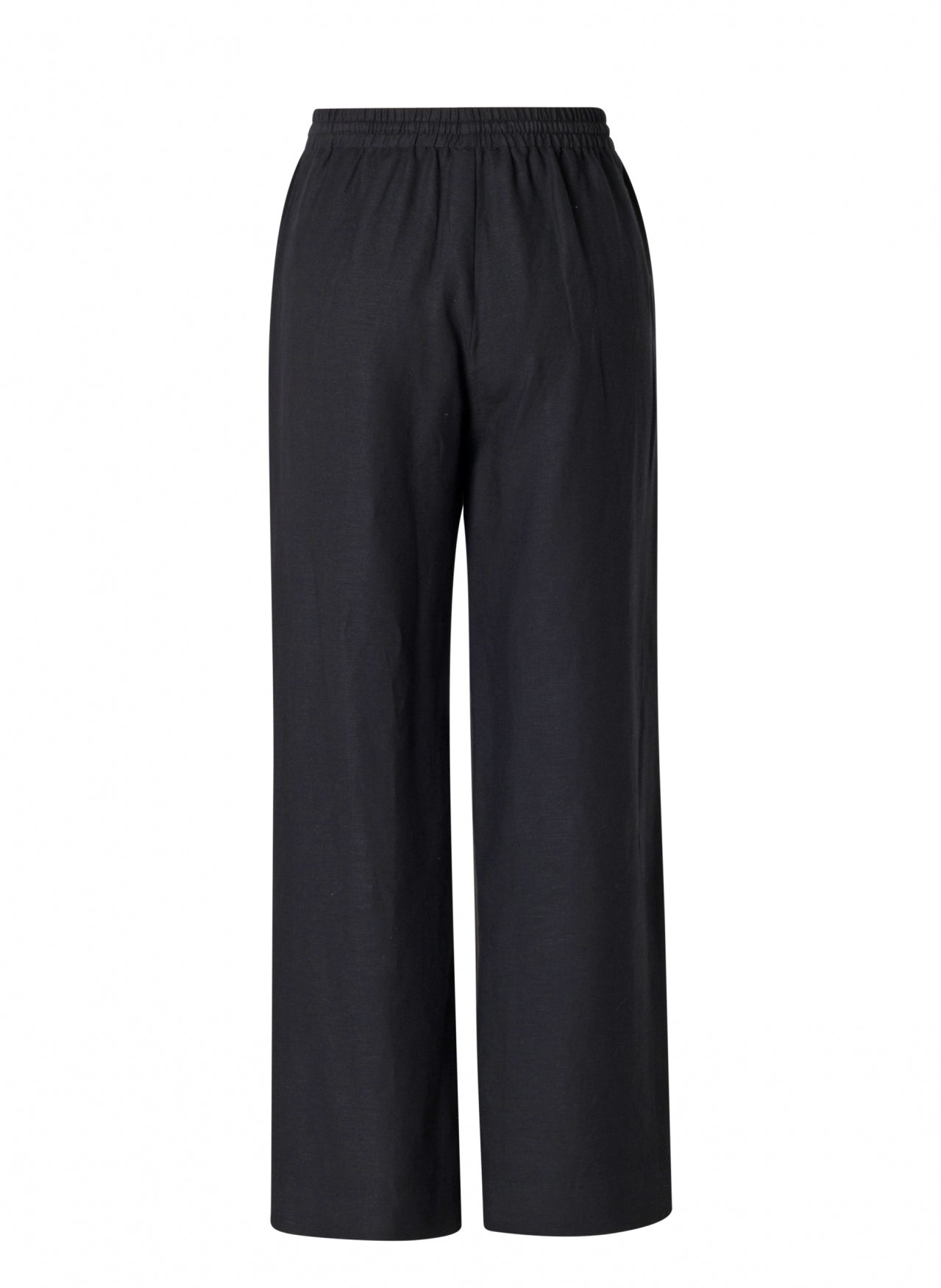 Yesta broek zwart linnen viscose model Trijntje black