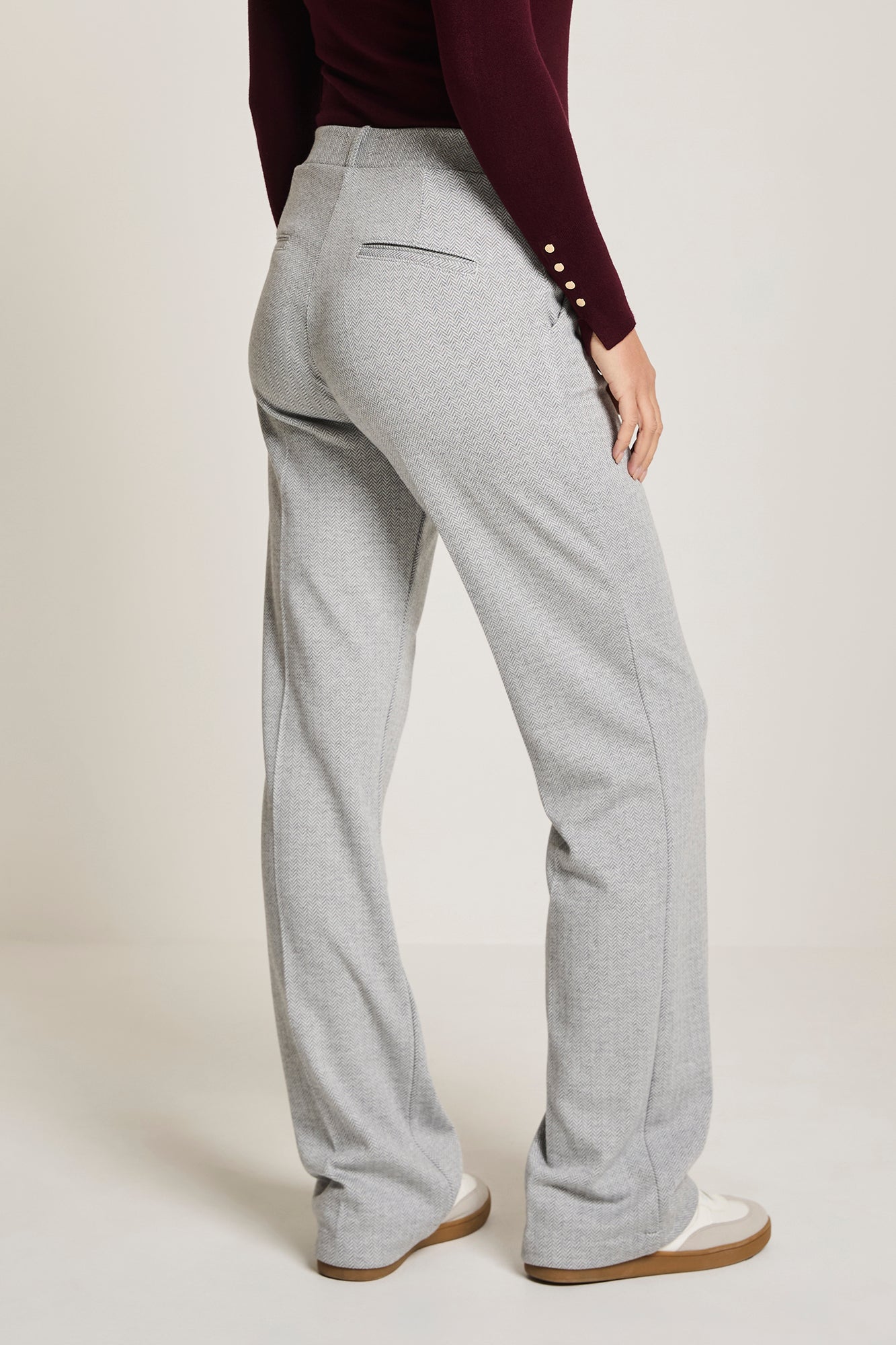 ParaMi broek lichtgrijs herringbone motief model Hanna elastic 