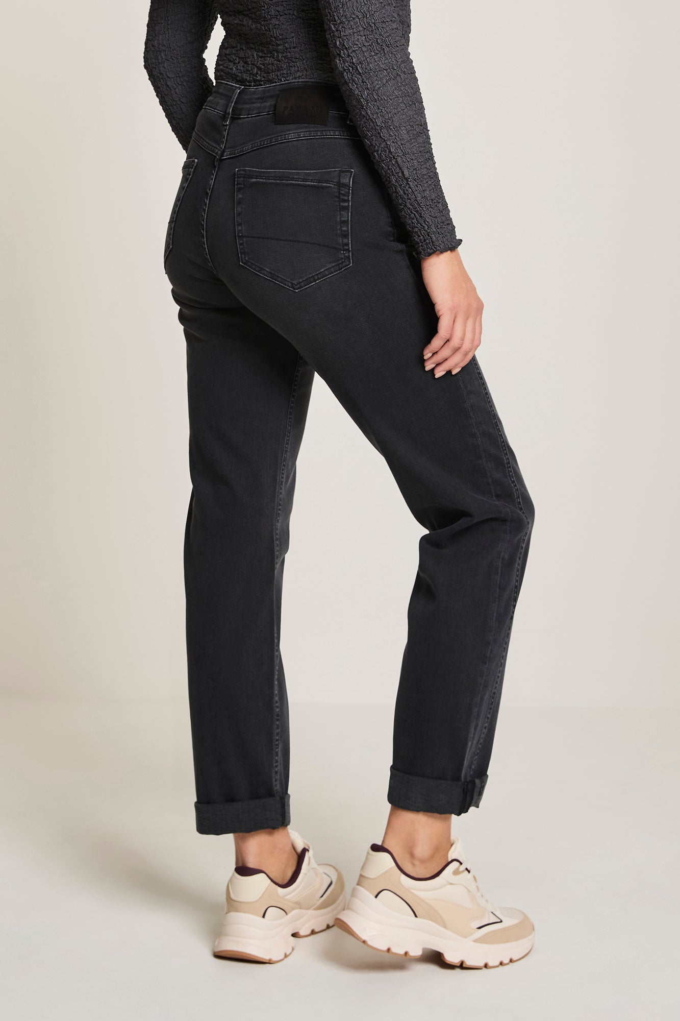 Para Mi jeans donker grijs straight fit lengte 30 model Bibi daily denims shadow grey