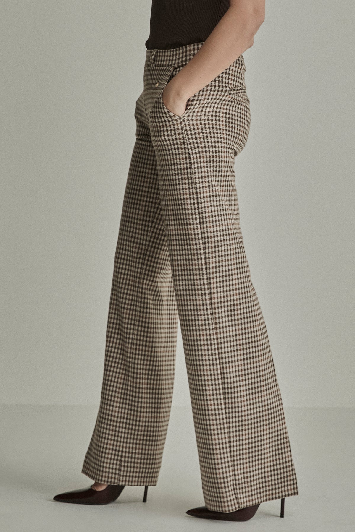 Para Mi broek bruin pied de poule zandkleur model Mira elastic check camel knitted jacquards