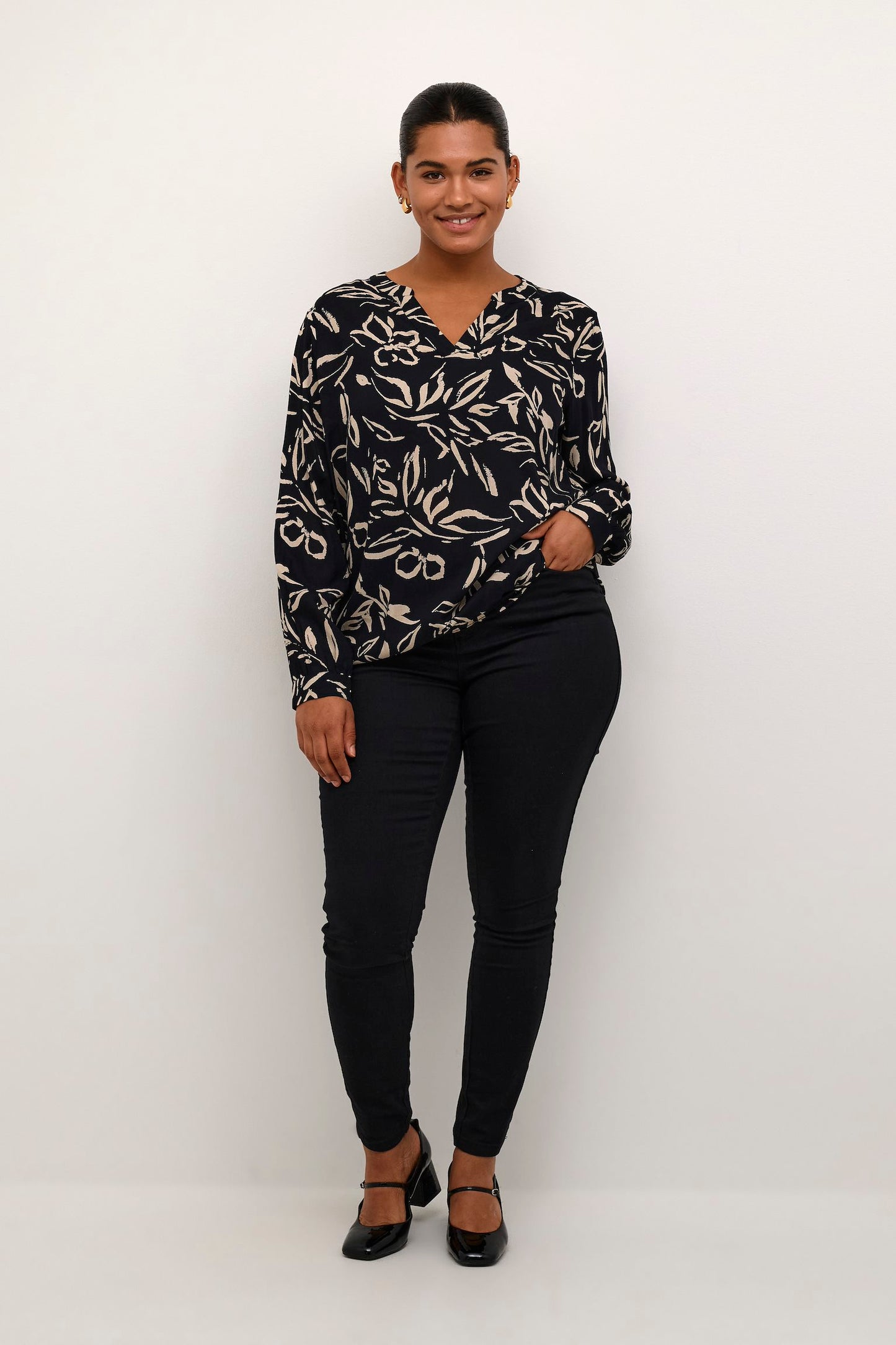 Kaffe Curve blouse zwart wit print model KCdiana