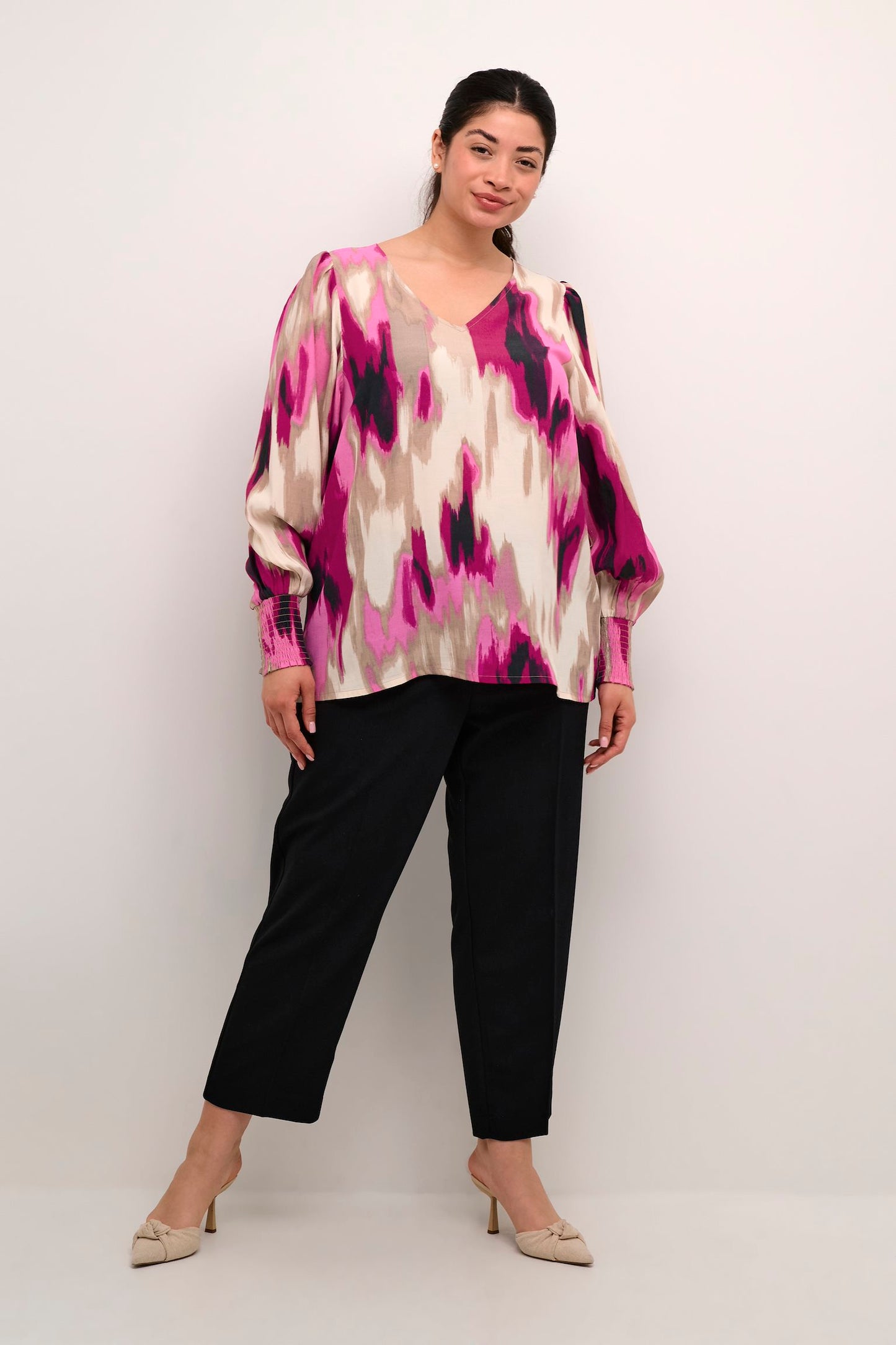 Kaffe Curve blouse roze print model KcAlona abstract pink