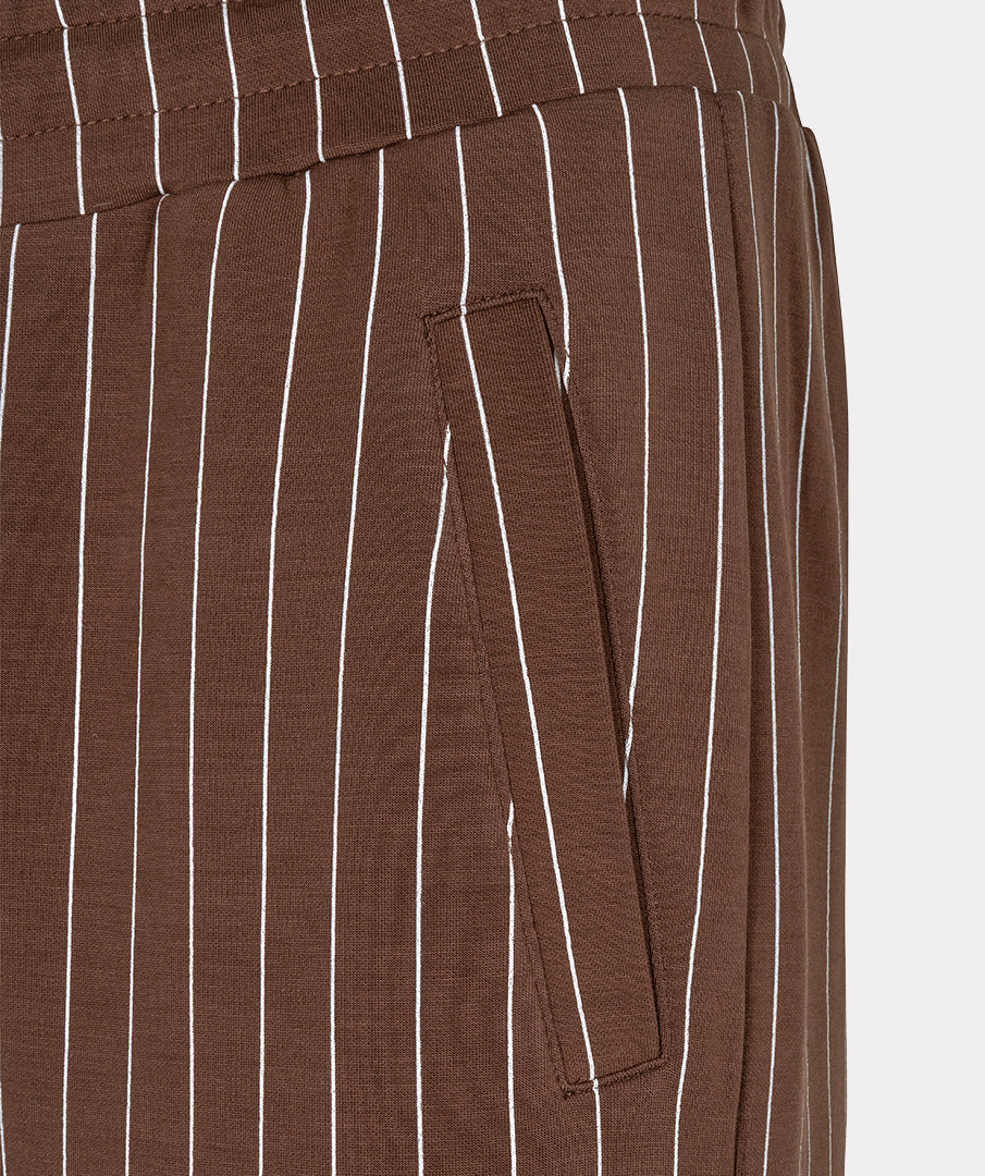 Esqualo broek bruin met strepen model Trousers model striped coffee