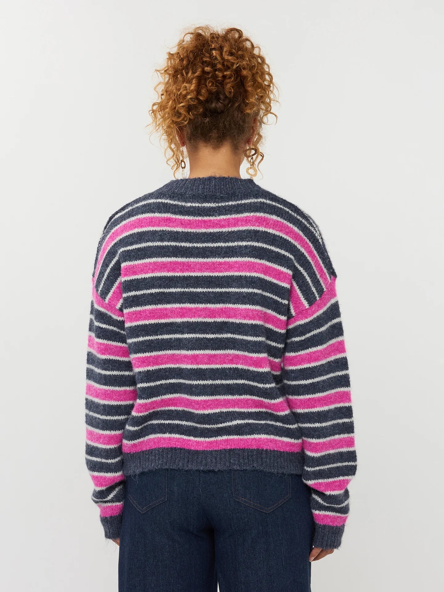 Ydence trui roze blauw gestreept model Knitted sweater aria navy fuchsia