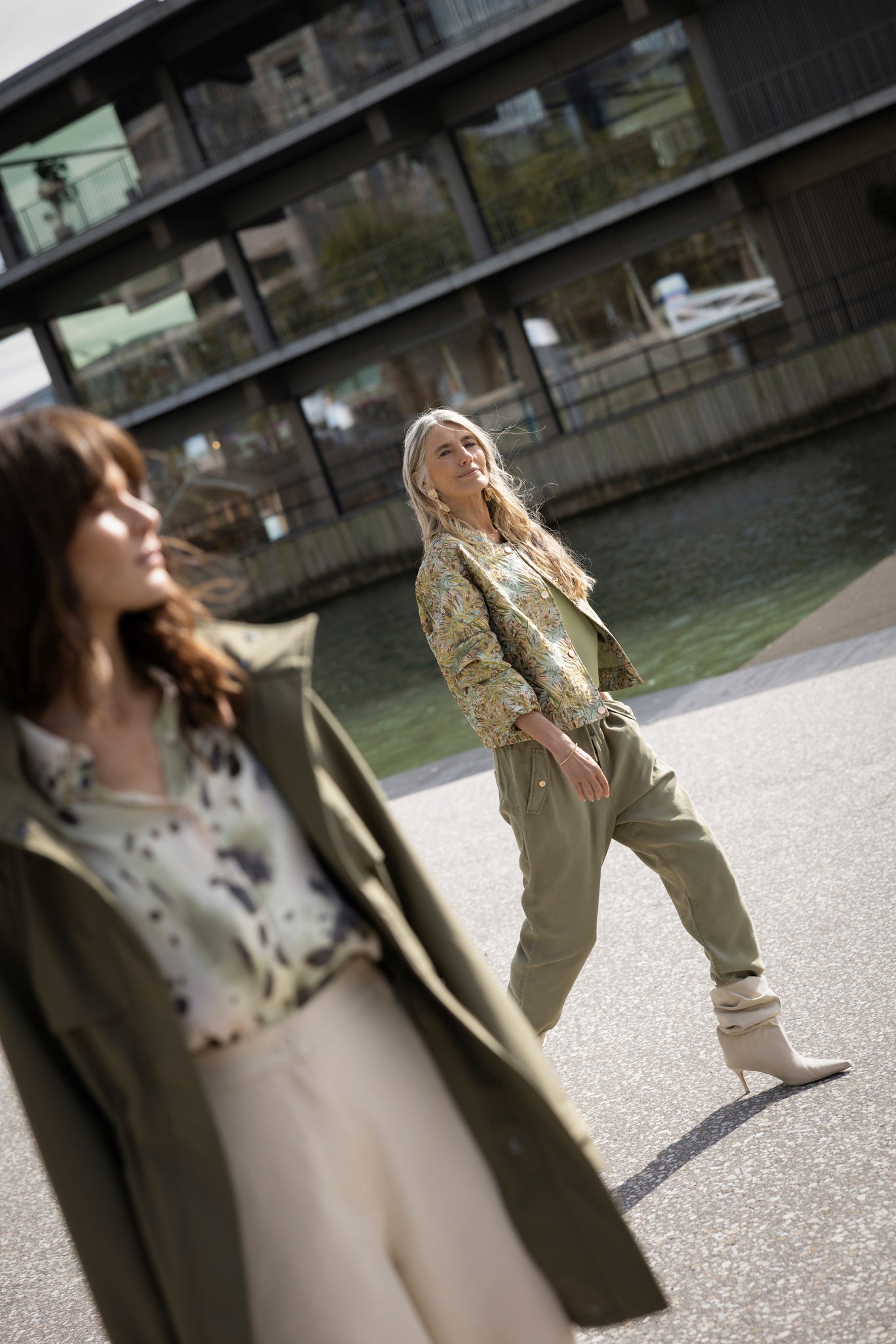 Yest bomber jasje groene print model Iselin Linden multi 6073