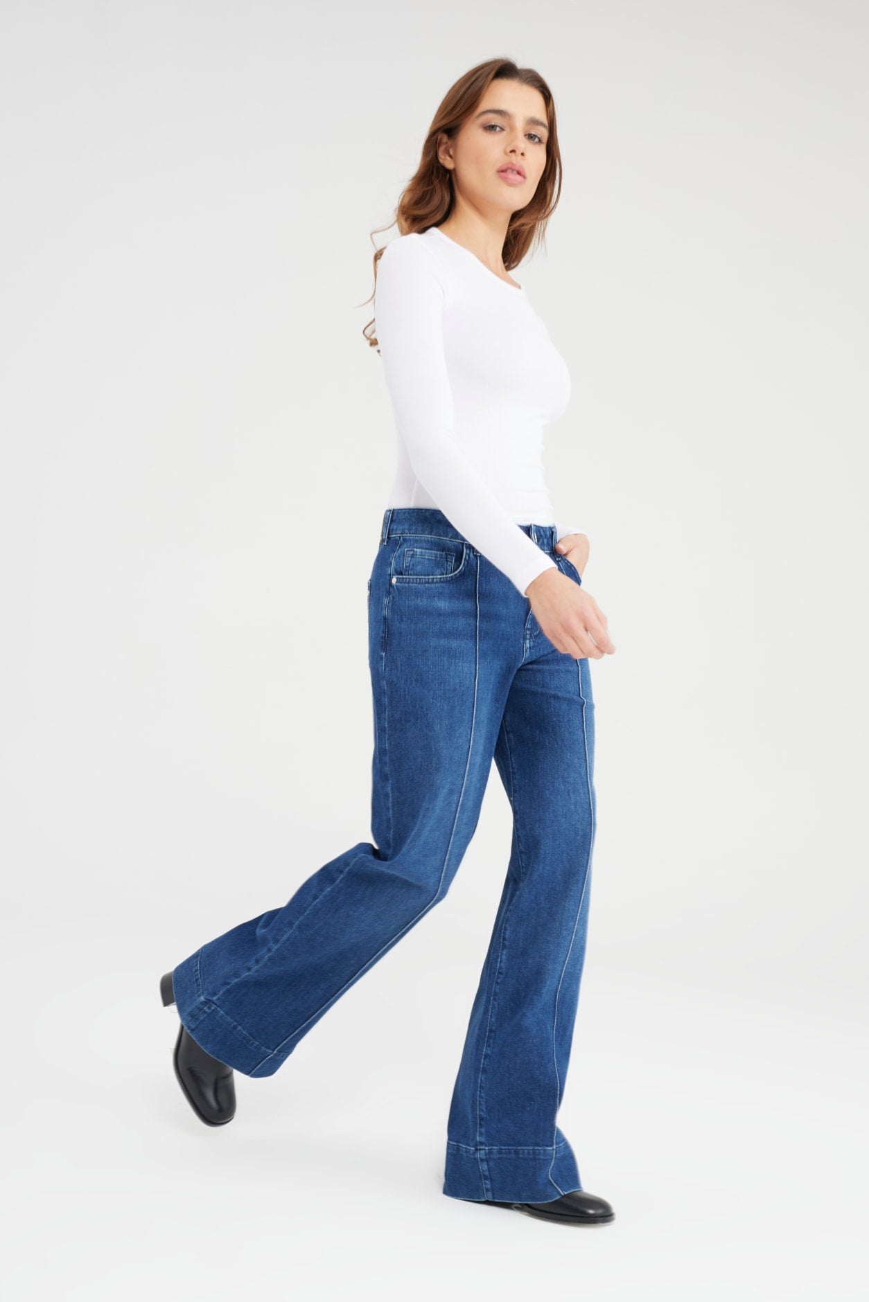 COJ Jeans donker blauw wide straight fit lengte 30 model Layla dark blue