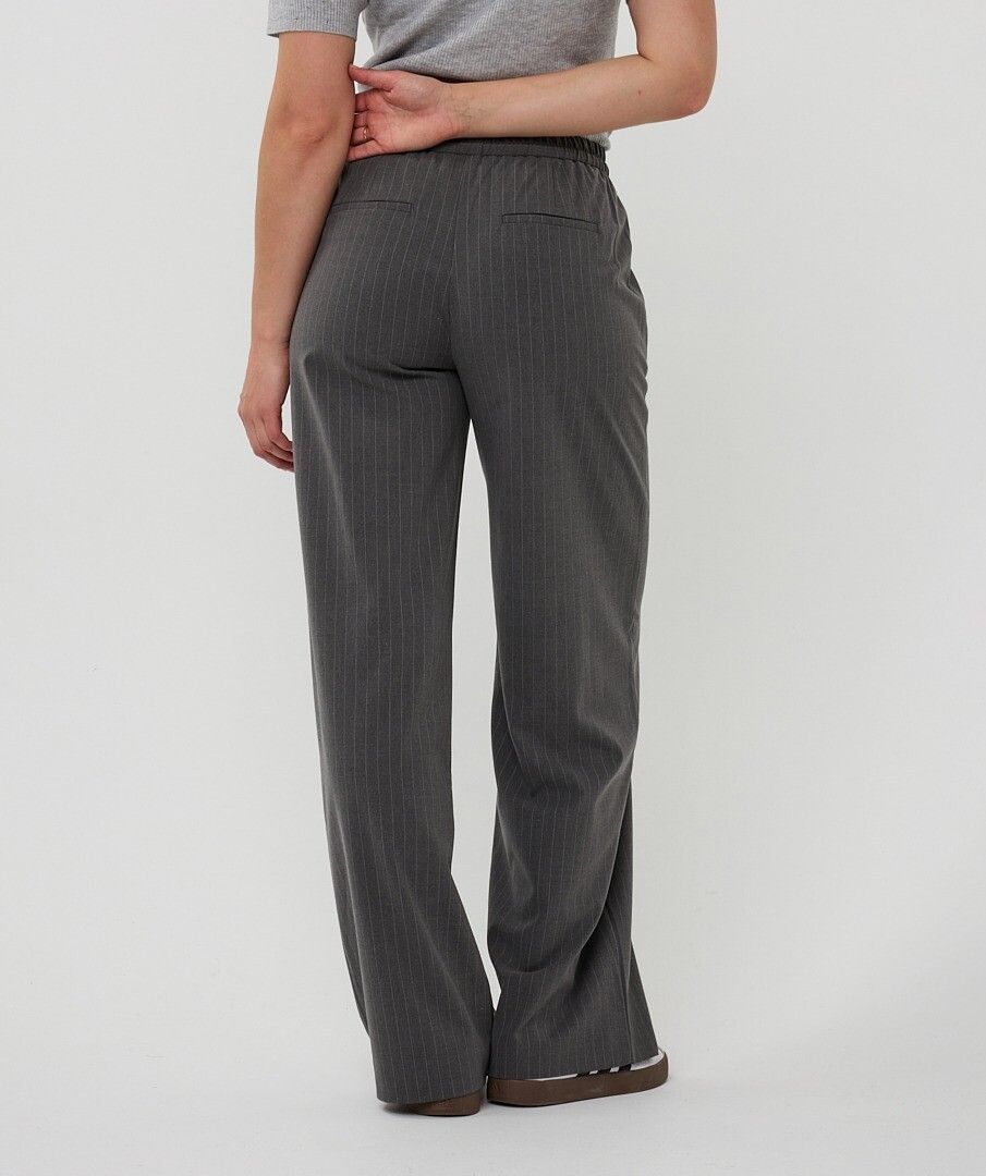 Esqualo pantalon grijs pinstripe model drawstrings ES_F25.10548