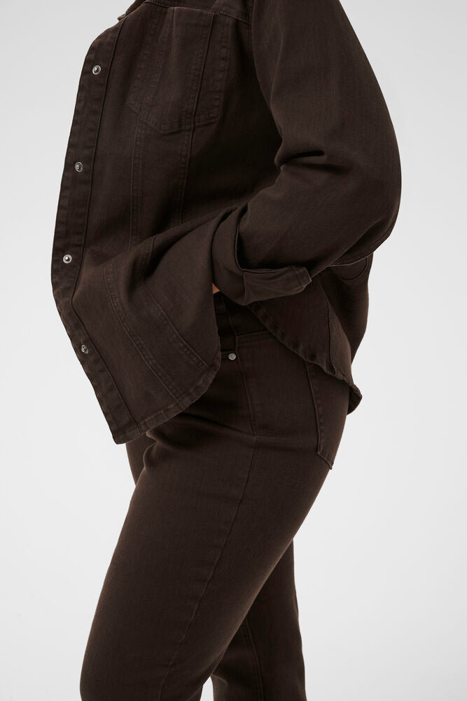 Kaffe Curve jeans donker bruin model straight full lenght KCbree coffee bean
