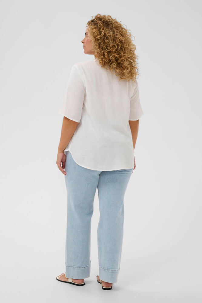 Kaffe Curve blouse wit met kant detail model KCmina lace top chalk