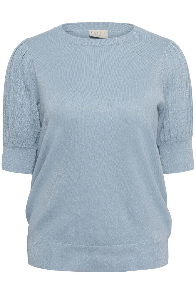 Kaffe Curve trui korte mouw licht blauw met glitter KCregitta Pleat Pullover Blue Fog