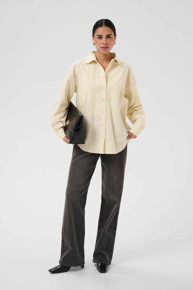 Kaffe blouse geel met strepen oversized model KAaster shirt Sunlight Chalk Black Stripe Yellow