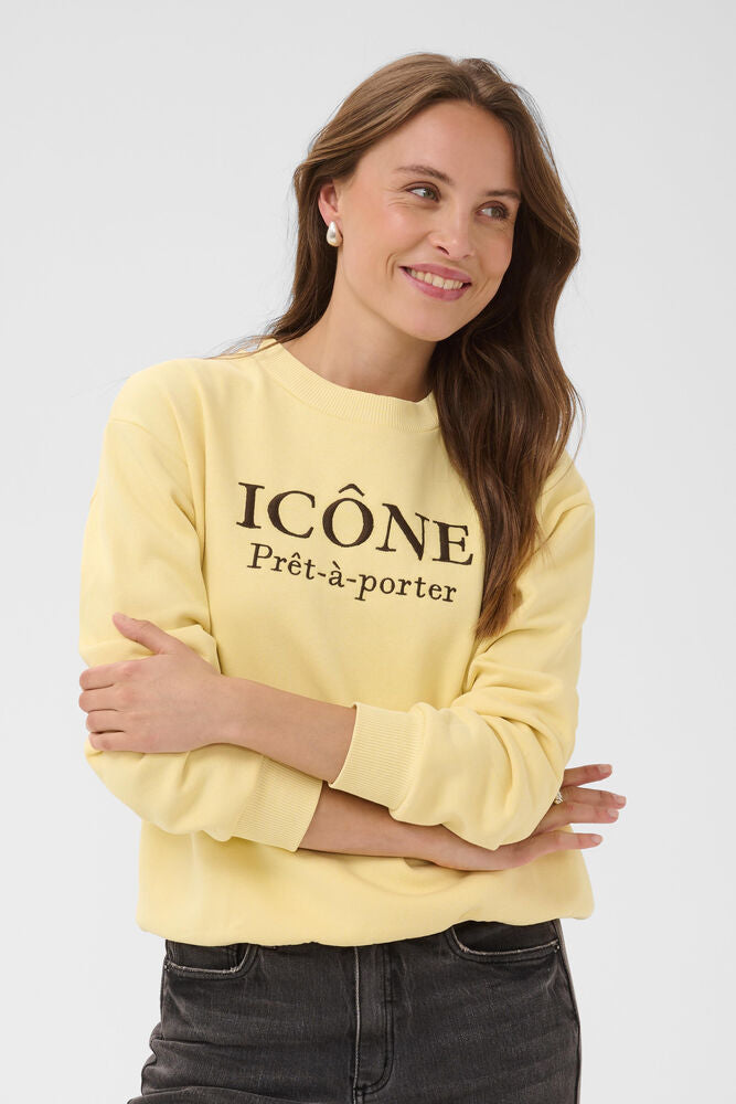 Kaffe sweater geel met bruine tekst model KAroseanne sweat Sunlight
