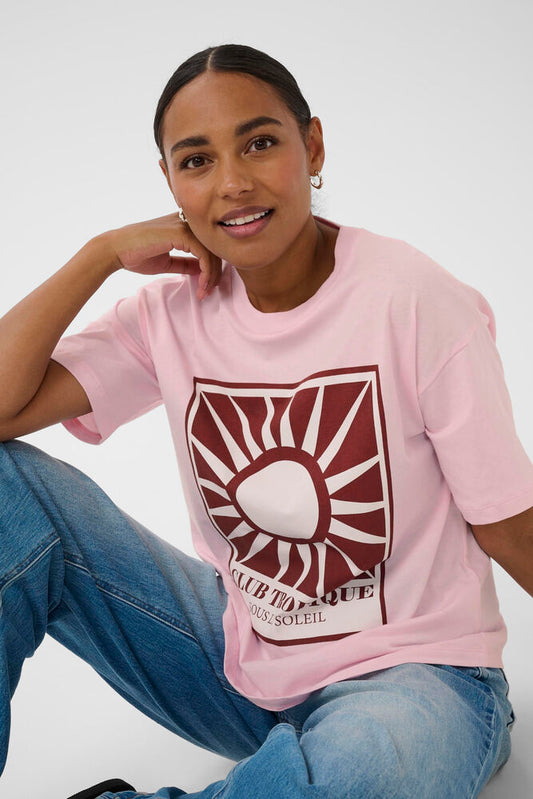 Kaffe T-shirt licht roze met bruine opdruk loose fit model KAkelly ballerina