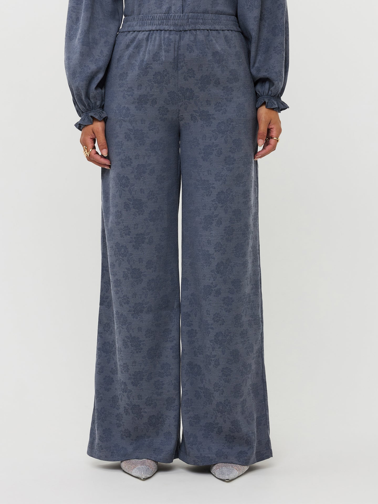 Ydence pantalon blauw met bloemen print model Pants Josca denim flower