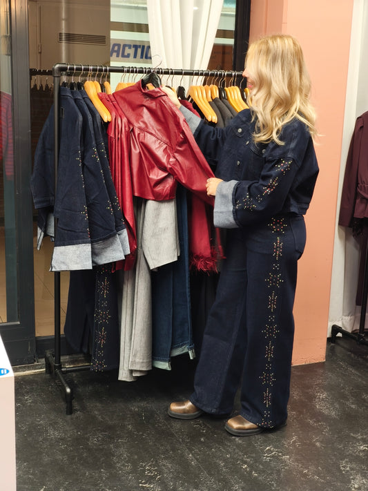 Refined Department jeans jasje met studs donkerblauw model Rebel jacket dark blue denim