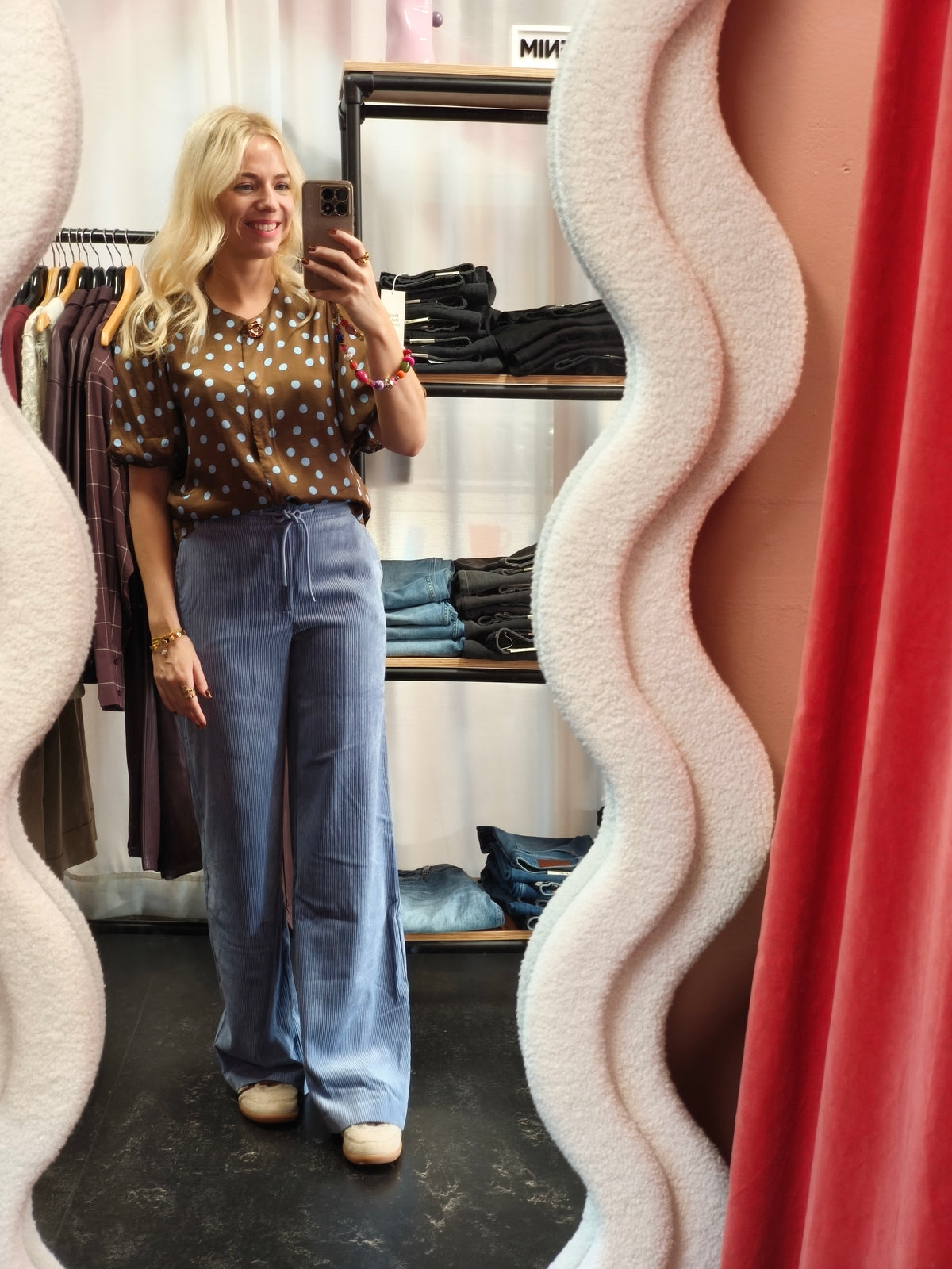 Esqualo blouse bruin met blauwe polka dots