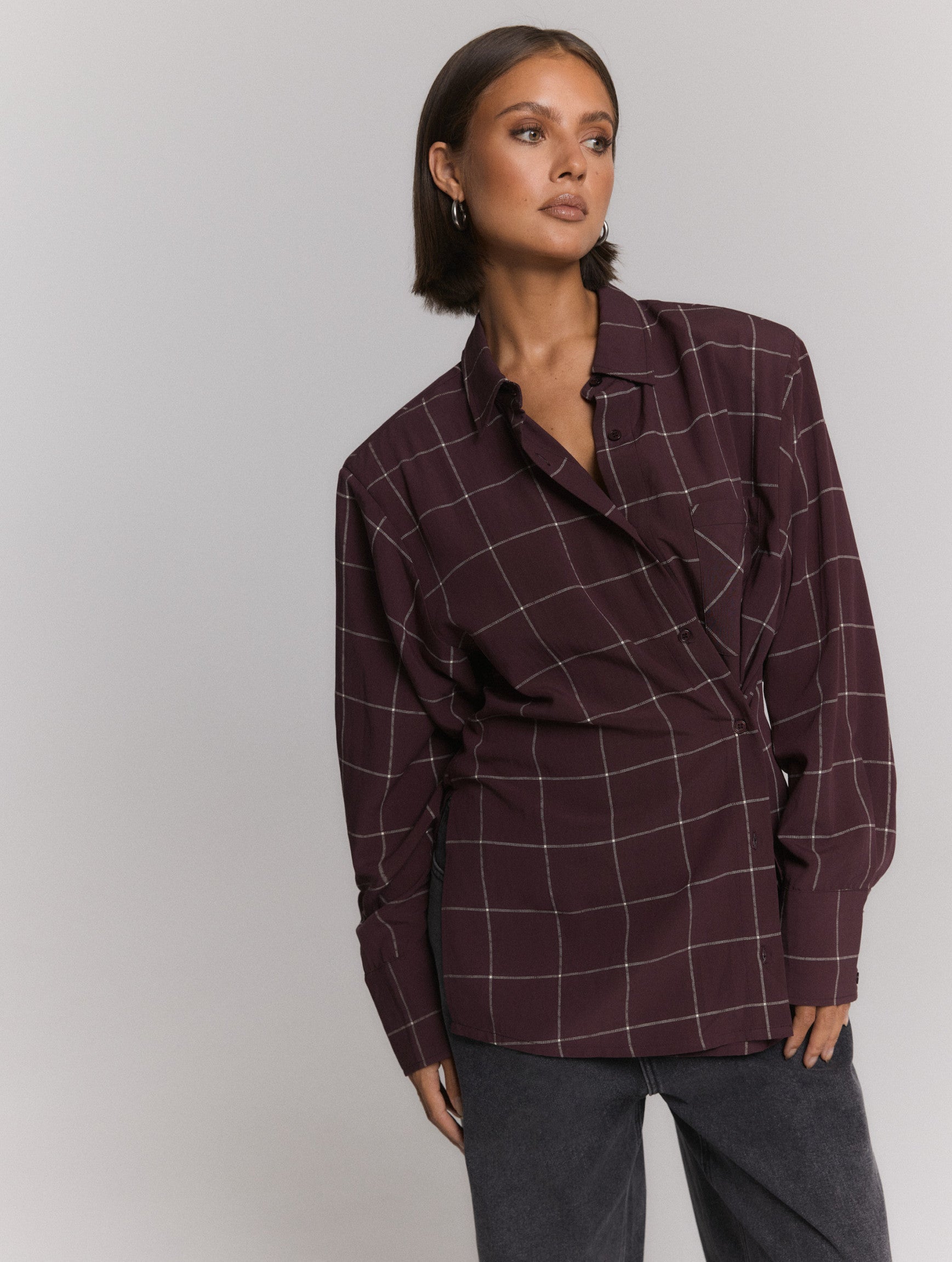 Refined Department blouse ruit bordeaux plum model ladies woven check shoulder pads NARO
R2609963084