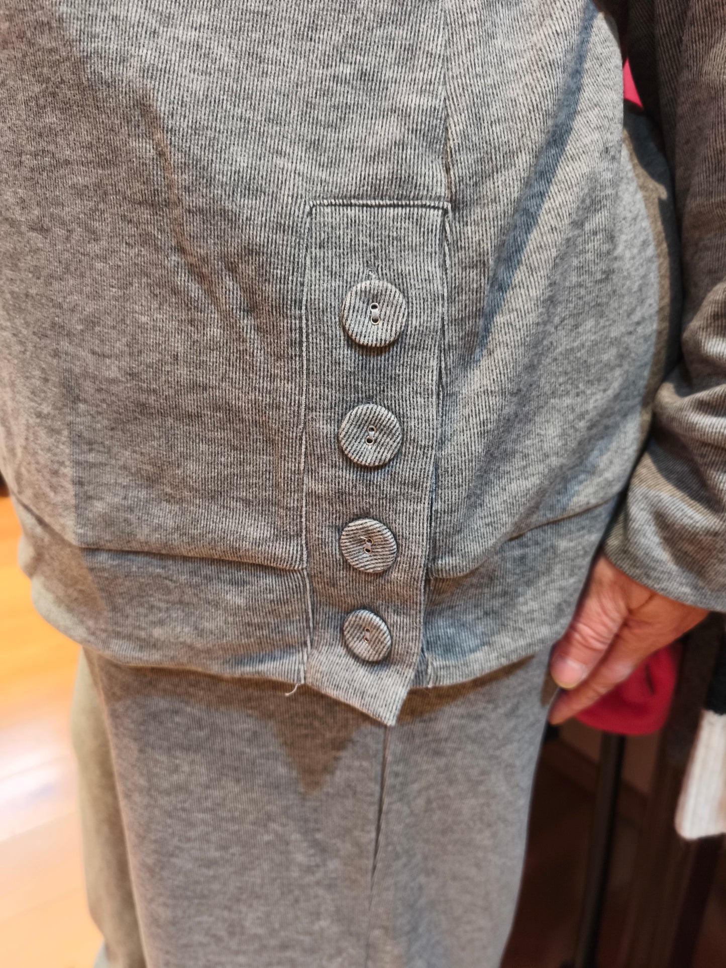 Zhenzi trui grijs model Alaia 1177